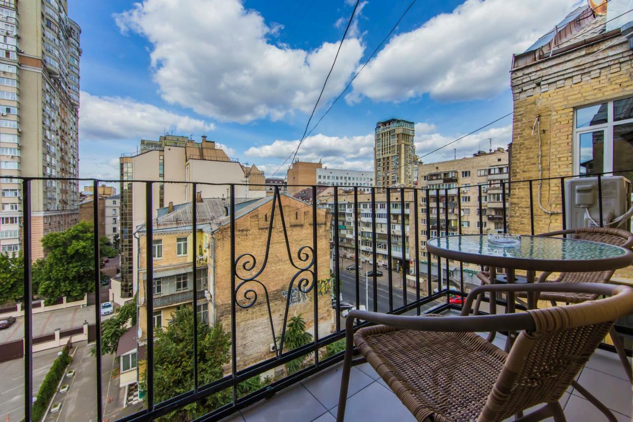 Kyiv Family Loft Apartment Exterior photo