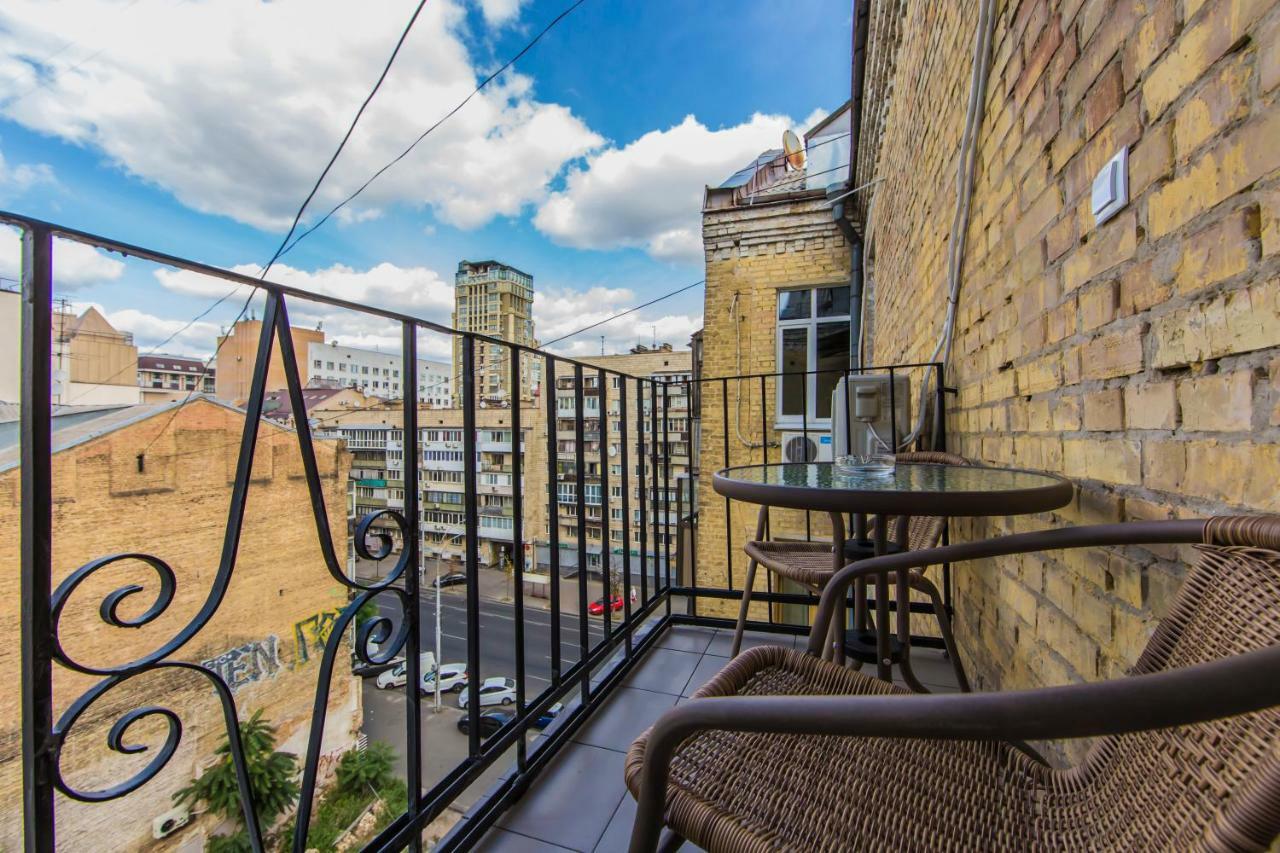Kyiv Family Loft Apartment Exterior photo